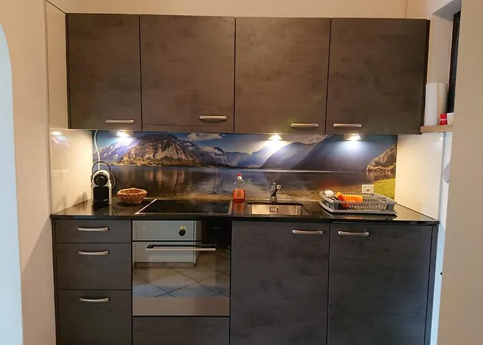 1 Mit Seesicht Und Pool *